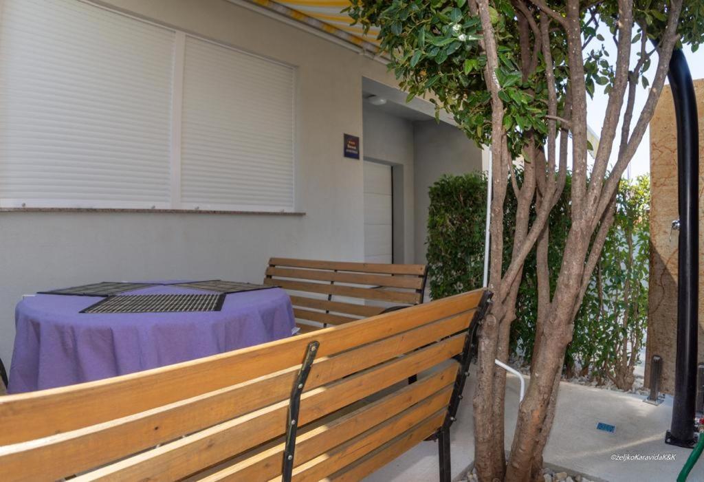 Apartment Indigo ซาดาร์ ภายนอก รูปภาพ